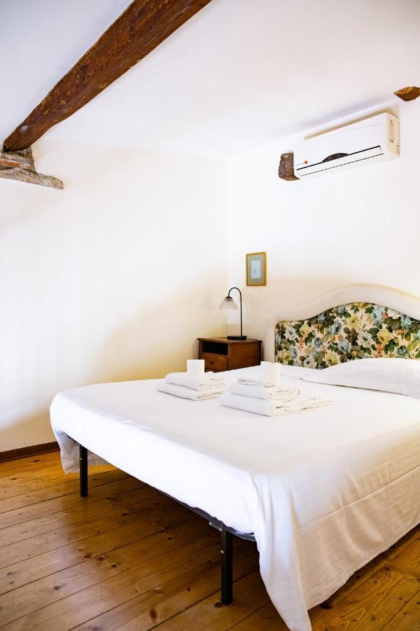 Tranquil Suite Near David Florenz Exterior foto